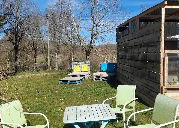 אוהל מפואר Montdou'gite